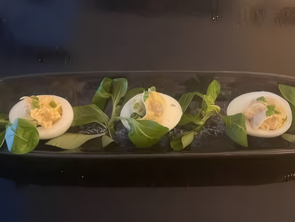 Chez Claude Oeufs mima-thon / mayo-tuna eggs